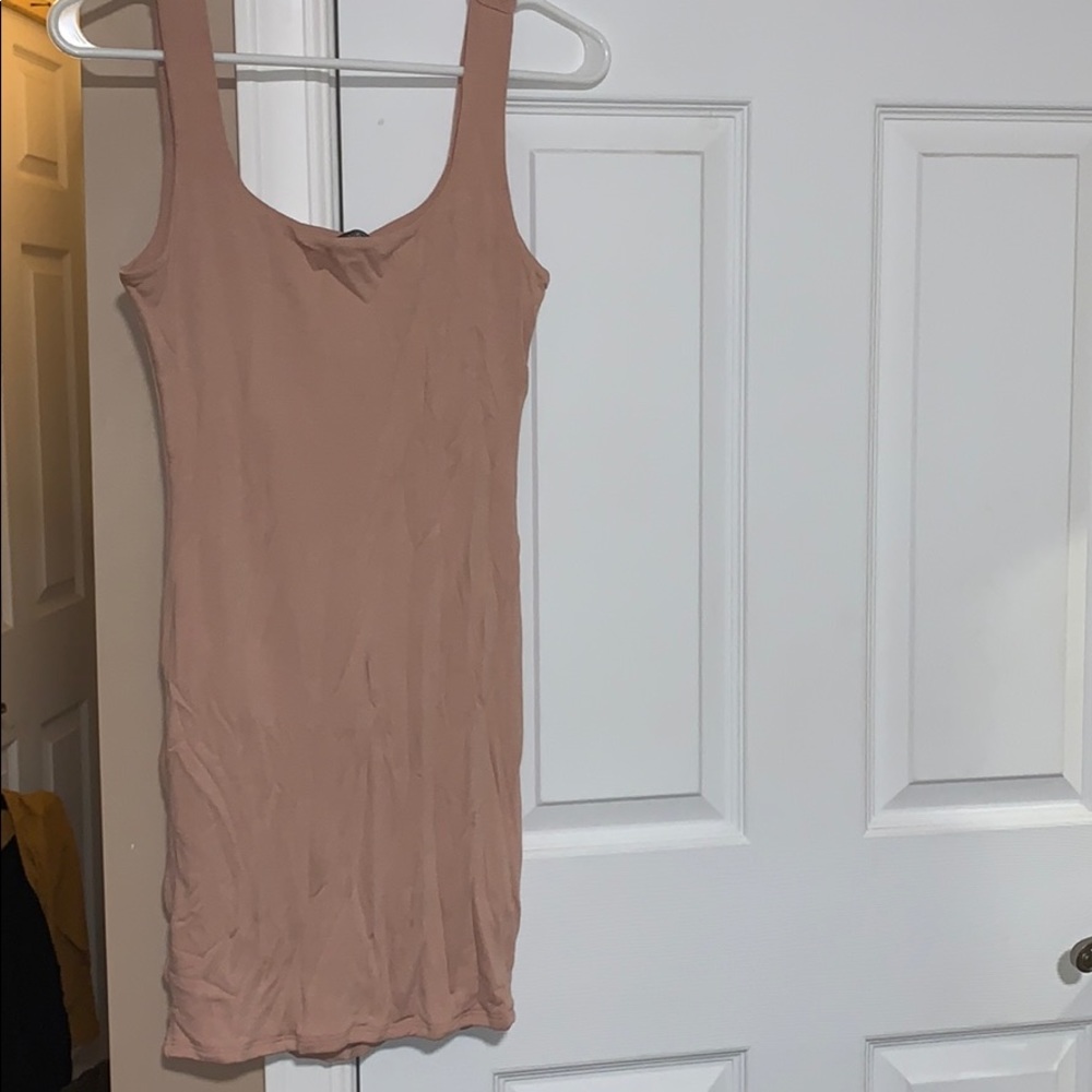 Nude color. Size large.  Never worn.